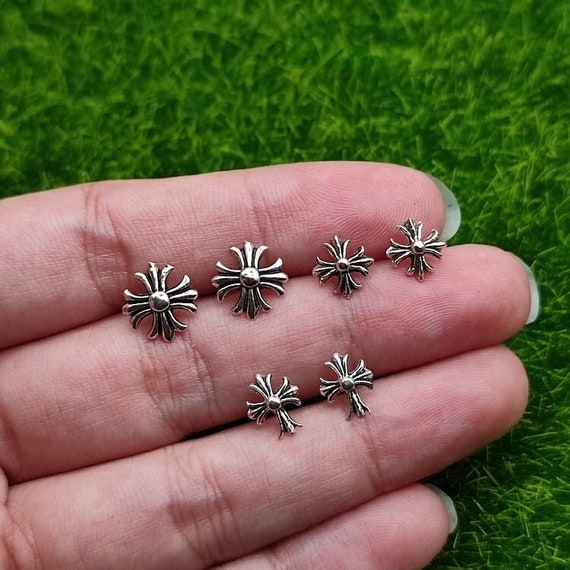Gothic mens earrings deals