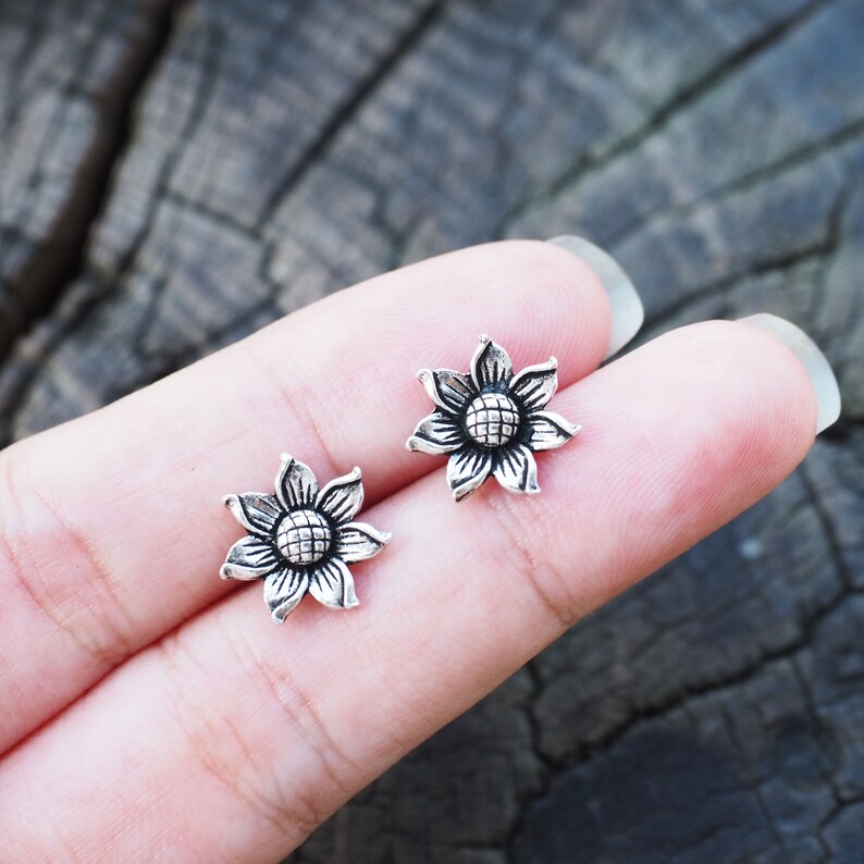 Vintage Sunflower Stud Earrings Sterling Silver Flower Etsy