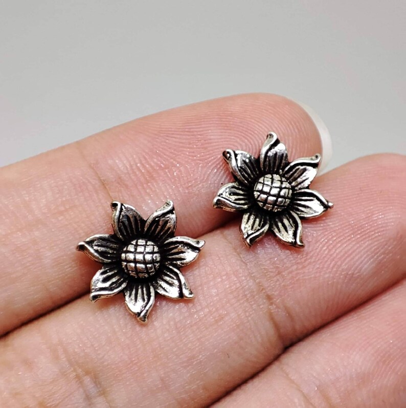 Vintage Sunflower Stud Earrings Sterling Silver Flower Etsy