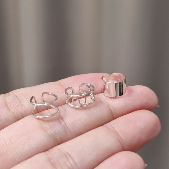 Plain silver shop ear cuff