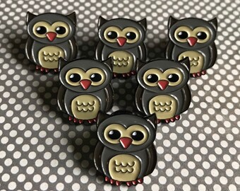 Itty Bitty Owl Mini Enamel Pin