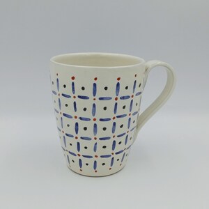 Handmade Ceramic Coffee Mug: Maiolica Glaze, Geometric Design (15 oz)