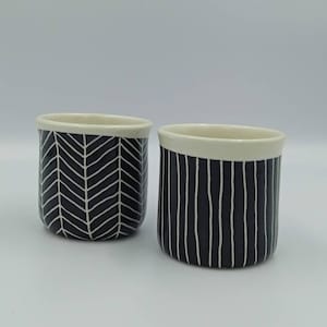 Handgefertigte Keramik-Espressotassen 4 oz (120 ml) - Schwarz-Weiß-Espresso-Demitasse-Tassen - Griechische und türkische Kaffeetassen aus Keramik