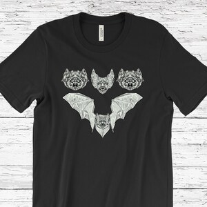 Retro Bats Lover T-shirt, Vintage Spooky Night Bat Birthday Gift Tshirt, Gothic Nocturnal Cave Animals Fan Party Present Youth Tee Shirts