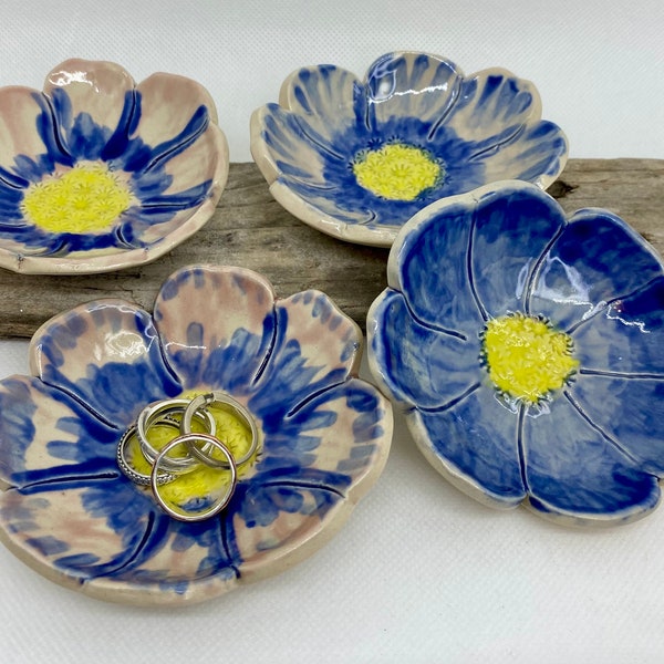 Pretty handmade ceramic flower dish, trinket dish, ring dish, spoon rest, decorative tray,