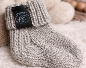 Hand-knitted baby socks in merino wool – Soft, warm, and breathable