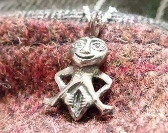 Pendentif Sheela Na Gig en argent sterling ou bronze