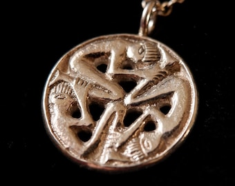 Colgante de trisquel irlandés en plata