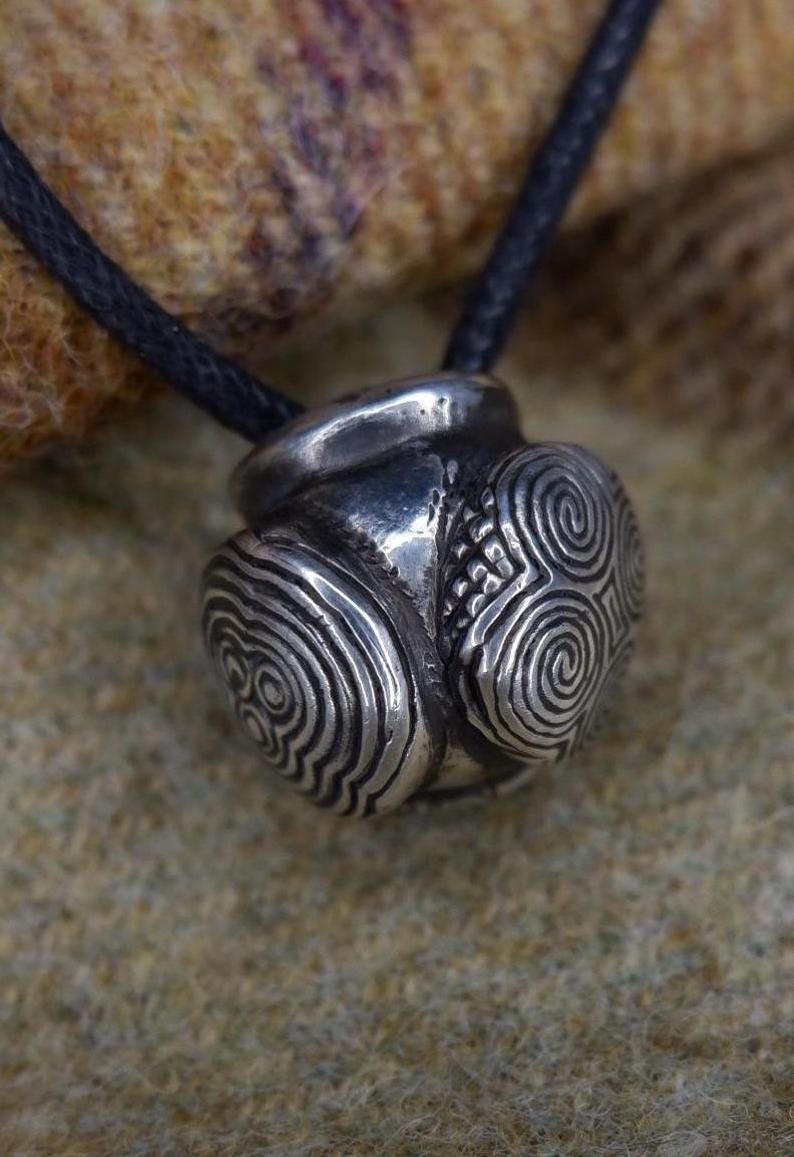 【STONEHENgE】 Silver Material Cylinder Necklace★ Preseli Bluestone Necklace | 27mm Triangle | Stonehenge Gift