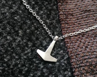 Tiny Repton Mjolnir in sterling silver