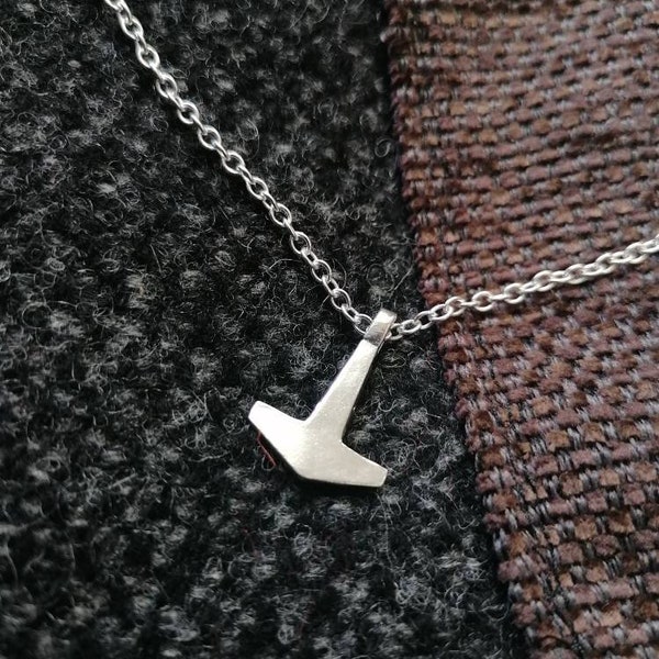 Tiny Repton Mjolnir in sterling silver