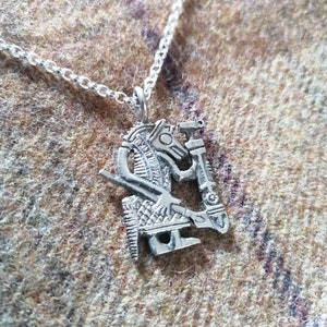 Gutenstein Scabbard Ulfhednar berserker wearing wolfskin pendant in Sterling silver - handmade