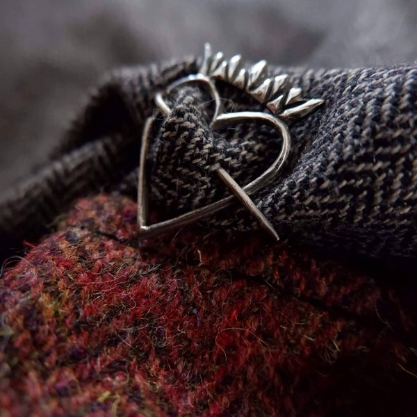 Handmade in Scotland Luckenbooth brooch in sterling silver