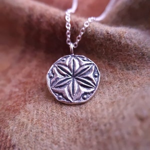 Witch Mark / Daisy Wheel pendant in sterling silver