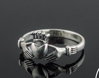 Claddagh Ring, 925 Silver Celti Ring, Handcrafted Celtic Jewelry, Silver Ring with Heart