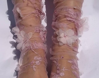 Chaussettes en tulle. Collants roses 3D à fleurs transparentes, étoiles scintillantes. Cadeau pour elle.