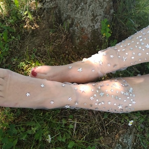 Calzini in tulle. Calzini carini e originali a forma di stella, con strass trasparenti. Regalo per la festa della mamma.