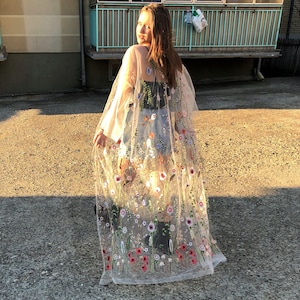 Sheer Tulle Lace White Unique Coctail Party Bridal Embridered Kimono Jacket Cardigan. Boho Seaparates. Officiant Gift
