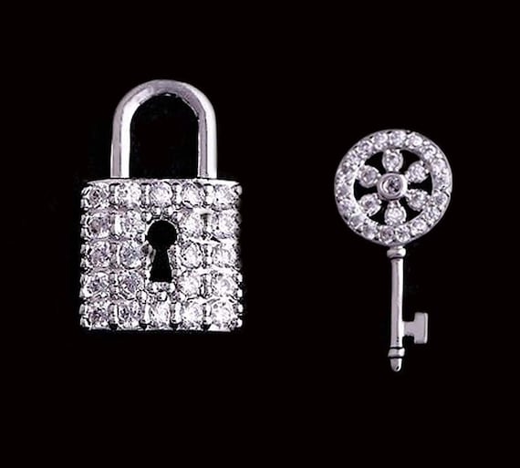 Padlock with Diamond Push Lock Necklace | Lisa Robin