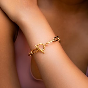 18K Gold Toggle Gold Paperclip Bracelet, Layering Chain, Chunky Gold Link Bracelet, Thick Paperclip Chain Mothers Gift, Waterproof Jewelry