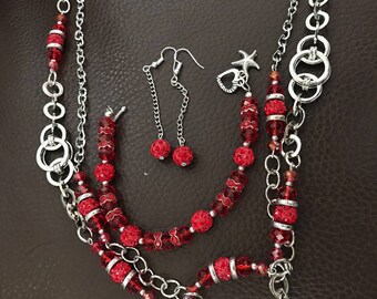 Bright and bold necklace set