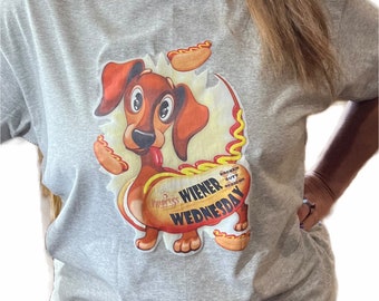 Chemise Wiener Wednesday, chemise de hot-dog teckel, chemise 3 Princess Designs, chemise Broken Butt Designs