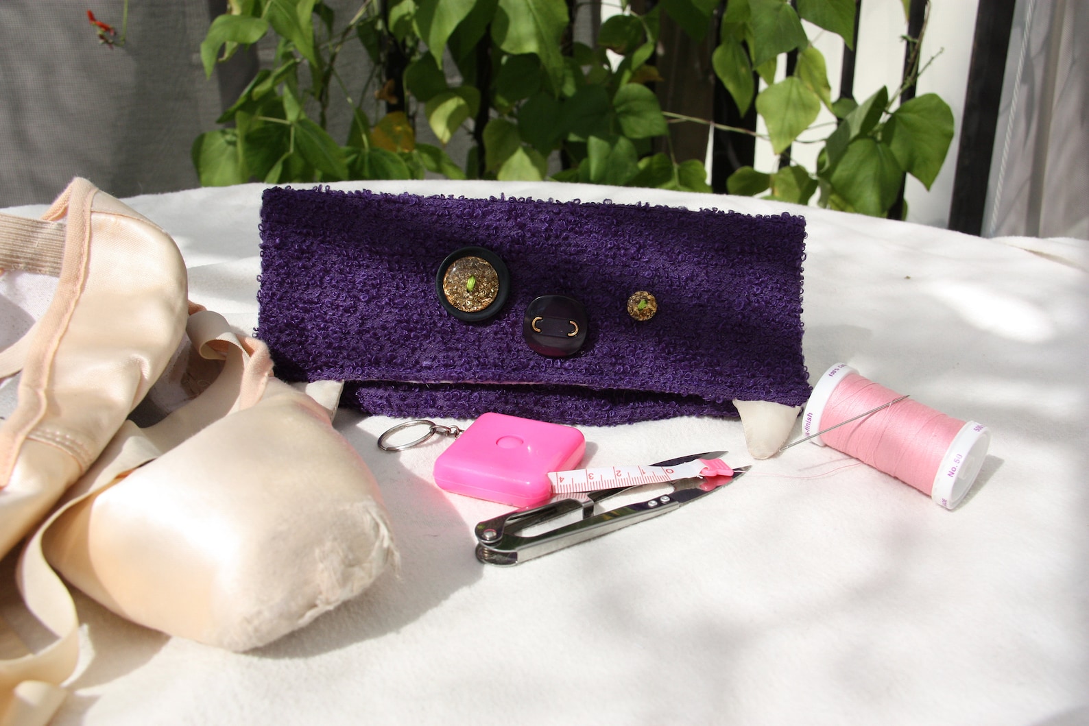 pointe shoe sewing kit, ballet sewing kit, pointe shoe accessory, wallet sized mini monster pointe shoe sewing kit, ballet sewing kit, pointe shoe accessory, wallet sized mini monster