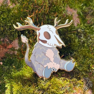Épingle en émail Wendigo // 40 mm de haut // Plaqué or // Série Cryptid
