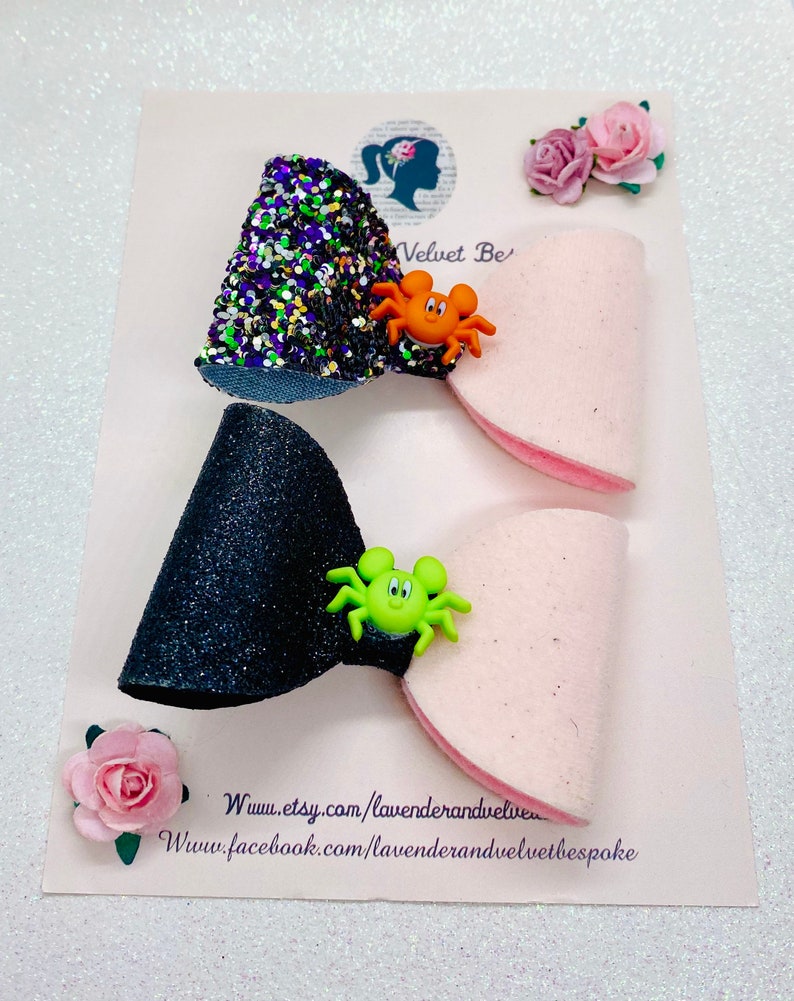 Halloween Glow in the Dark Spider Charm Glitter Hair Bow clips Glow In The Dark Halloween Hair Accessories.