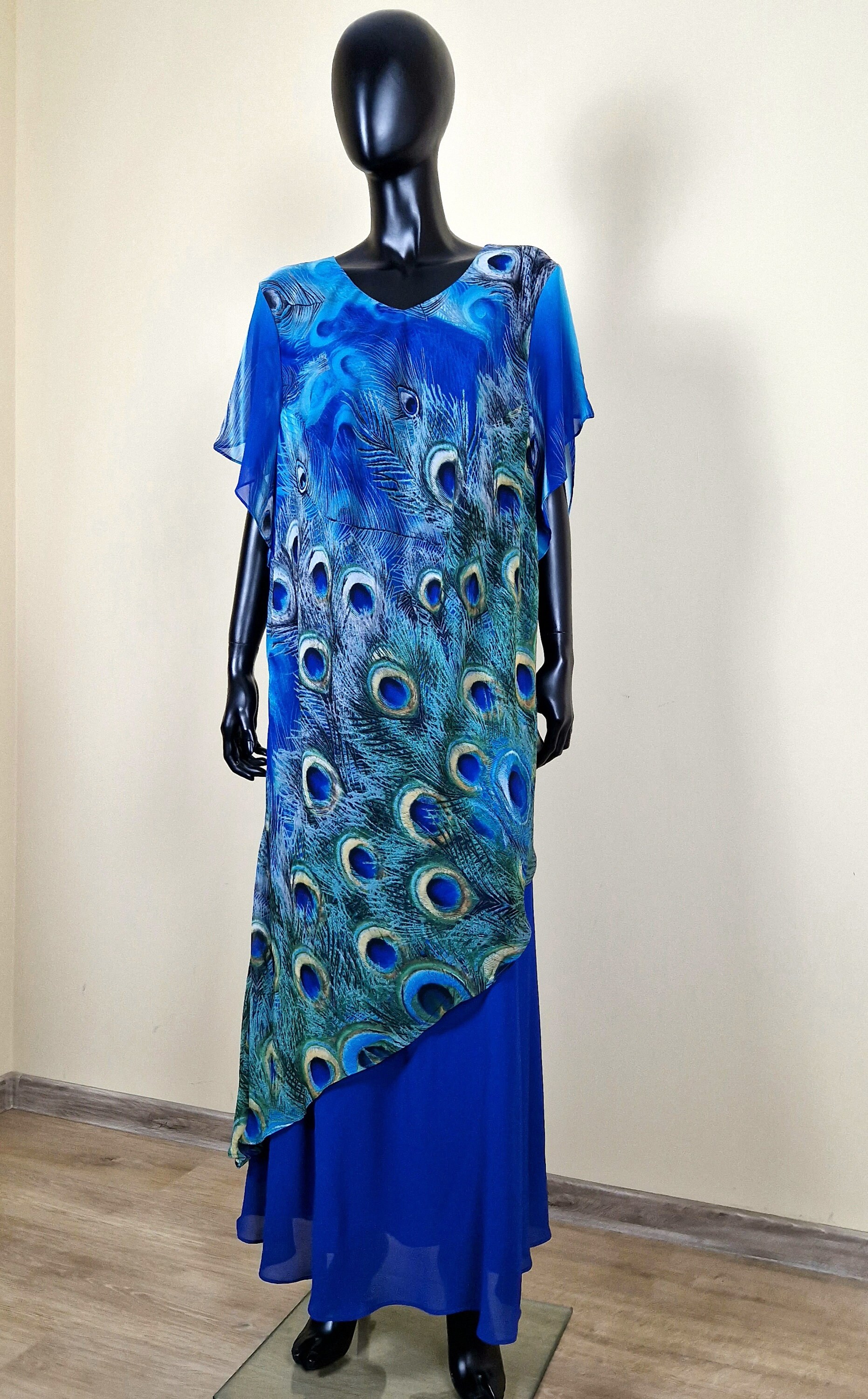 Elegant Peacock & Floral Printed Dress