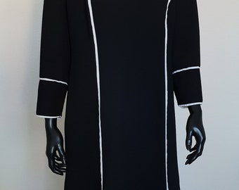 Zwarte handgemaakte jurk, vintage zwarte jurk, rechte jurk, retro elegante alledaagse jurk