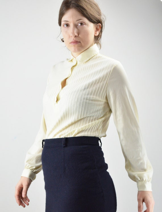 Vintage Ivory Pintuck Pleated Classic Blouse Size