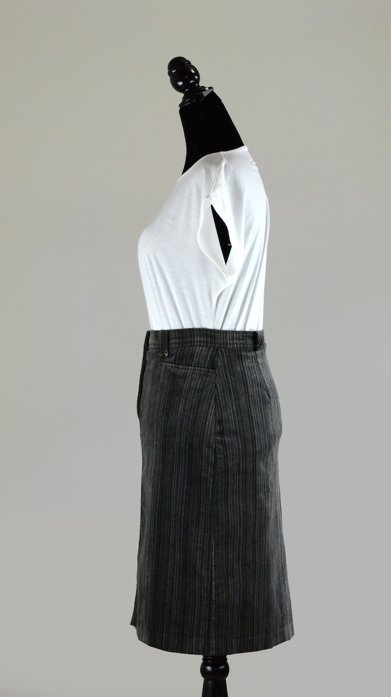 Y2K Vintage Gray Striped Velvet Skirt Size XS to Small