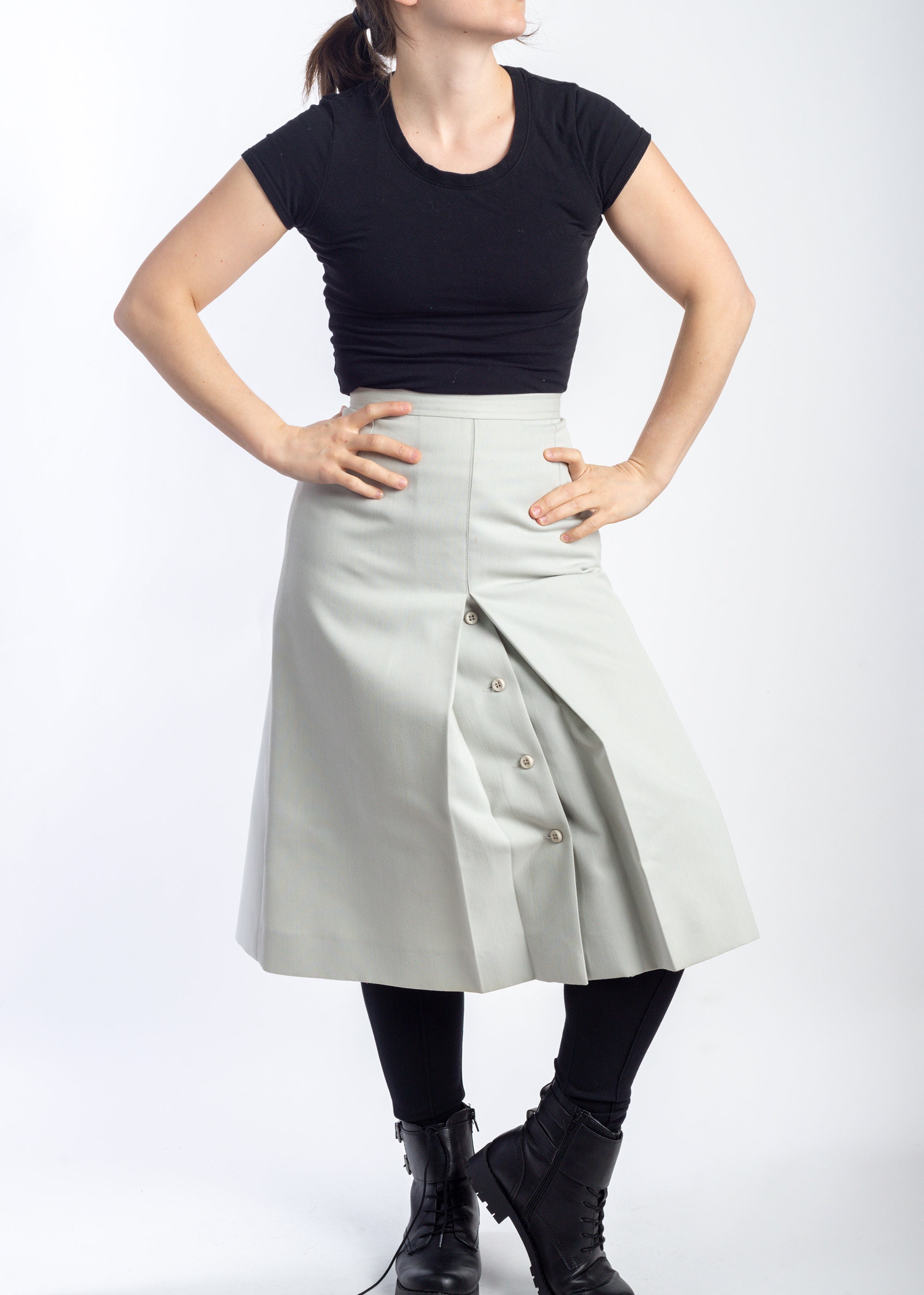 sage ruched side midi skirt