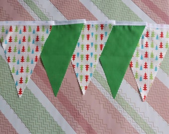 8ft HANDMADE Fabric Christmas Bunting - Single Ply - Pinked Edges - Festive Christmas Trees Red Green Blue Stars  - WHITE Bias Tape