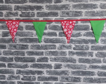 10ft HANDMADE Fabric Christmas Bunting - Single Ply - Pinked Edges - White Snowflakes on Red Flags & Green Flags Christmas - RED Bias Tape