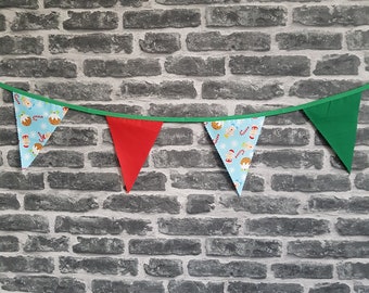 8ft HANDMADE Fabric Christmas Bunting - Single Ply - Pinked Edges - Green Red Blue White - Green Bias Tape - Gingerbread Men Candy Cane