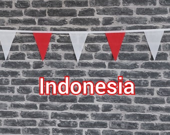 10ft Handmade Fabric Bunting Football Sports Country Decoration - Indonesia - Single Ply - Pinked Edges - Red & White Flags