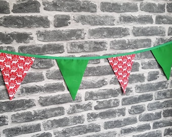 10ft HANDMADE Fabric Christmas Bunting - Single Ply - Pinked Edges -  Long Antler Reindeer Red White Green - Green Bias Tape