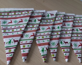 SALE 10ft HANDMADE Fabric Christmas Bunting - Scandi Christmas Reindeer Presents Snowflakes Stars Holly - Green Festive Red White - 12 Flags