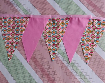 8ft HANDMADE Fabric Christmas Bunting - Single Ply - Pinked Edges - Christmas Puddings Cute Blue & Pink Circles  - PINK Bias Tape