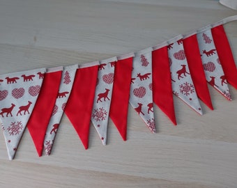 Guirlande de Noël en tissu fait main 30,5 cm - arbres de flocon de neige coeur de biche renard scandinave - toile crème et rouge festif - 12 drapeaux