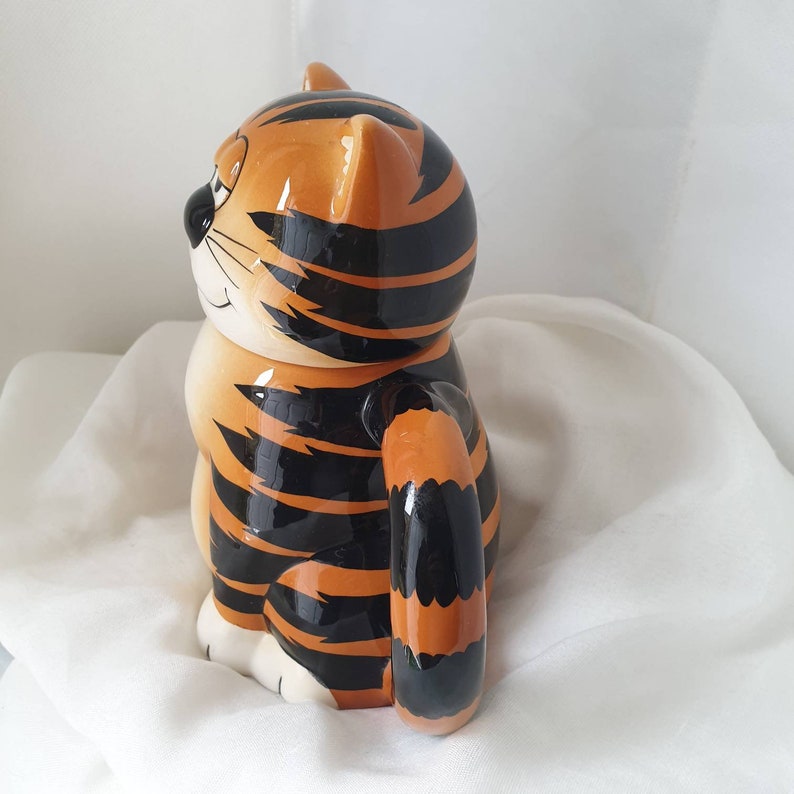 Vintage Ginger Cat Teapot Tabby Cat Novelty Teapot Hand Painted Cat Teapot Woolworths Original Teapot