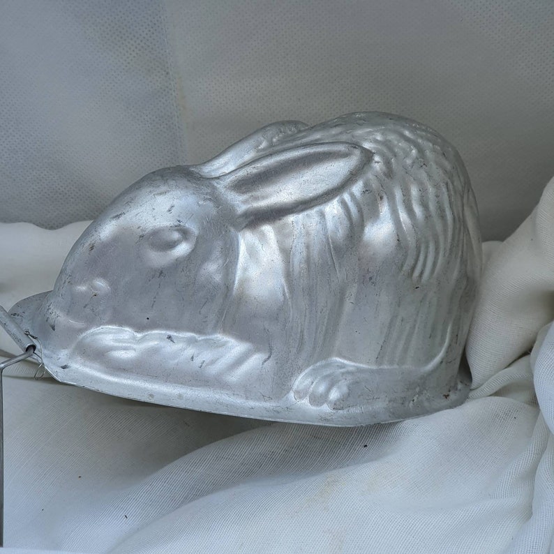 Vintage Rabbit Jelly Mould Aluminum Rabbit jelly mould Etsy