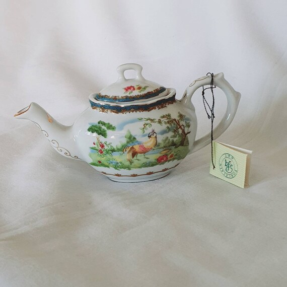Home & Living Teapots Vintage Miniature Teapot Miniature Green