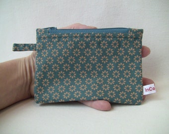 zip cotton pouch green with small flowers