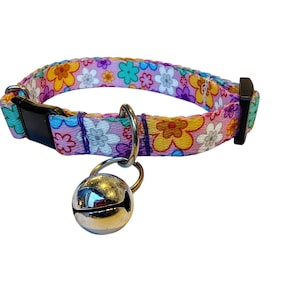 "Katzenhalsband ""Flower Power"""