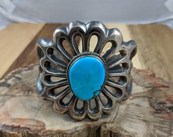 Navajo Sandcast Vintage Turquoise Bracelet