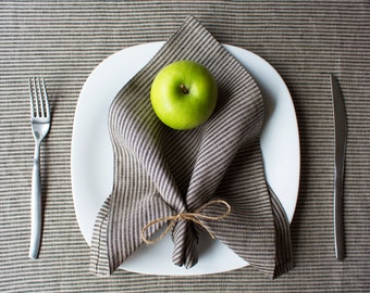 Soft linen napkins, Stonewashed Table linens, Dinner napkins with wide edge, Rustic Table Decor, 100% pure linen