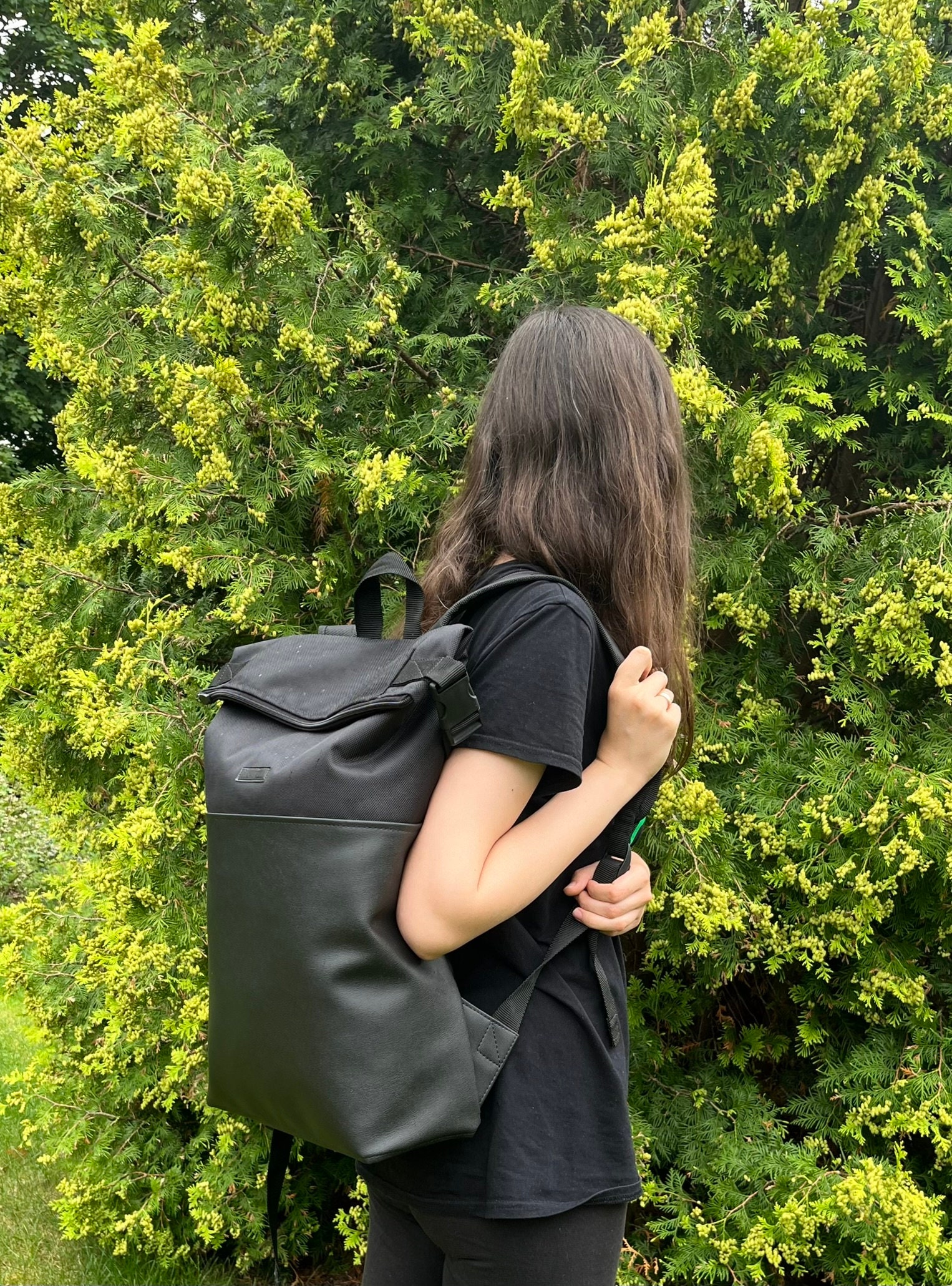 Waterproof Vegan Leather Roll Top Backpack: Handmade Laptop  display picture 3